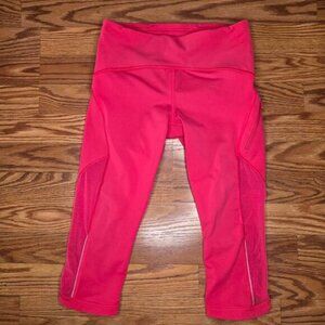 Lululemon Cropped Pink Mesh Leggings size 4
